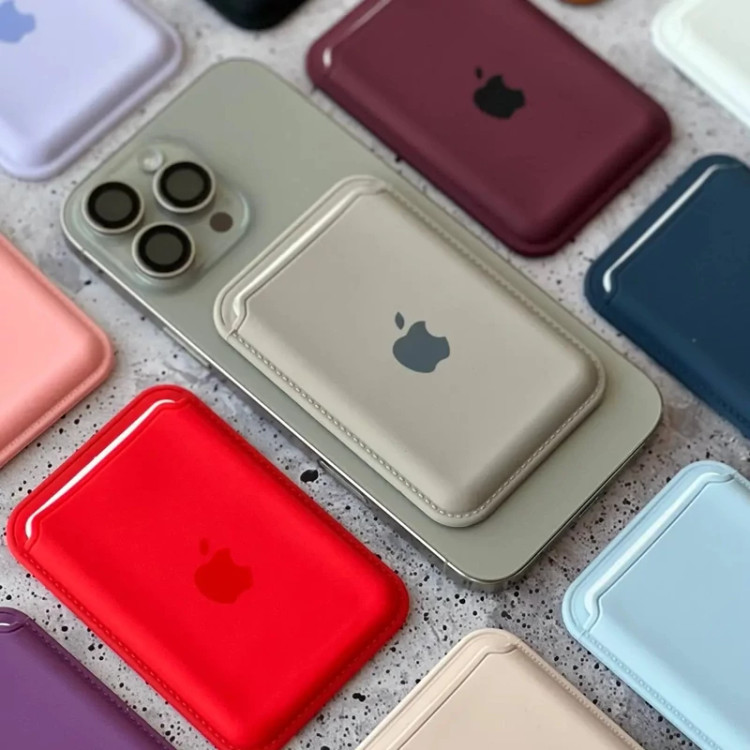 جاکارتی سیلیکونی MagSafe اپل